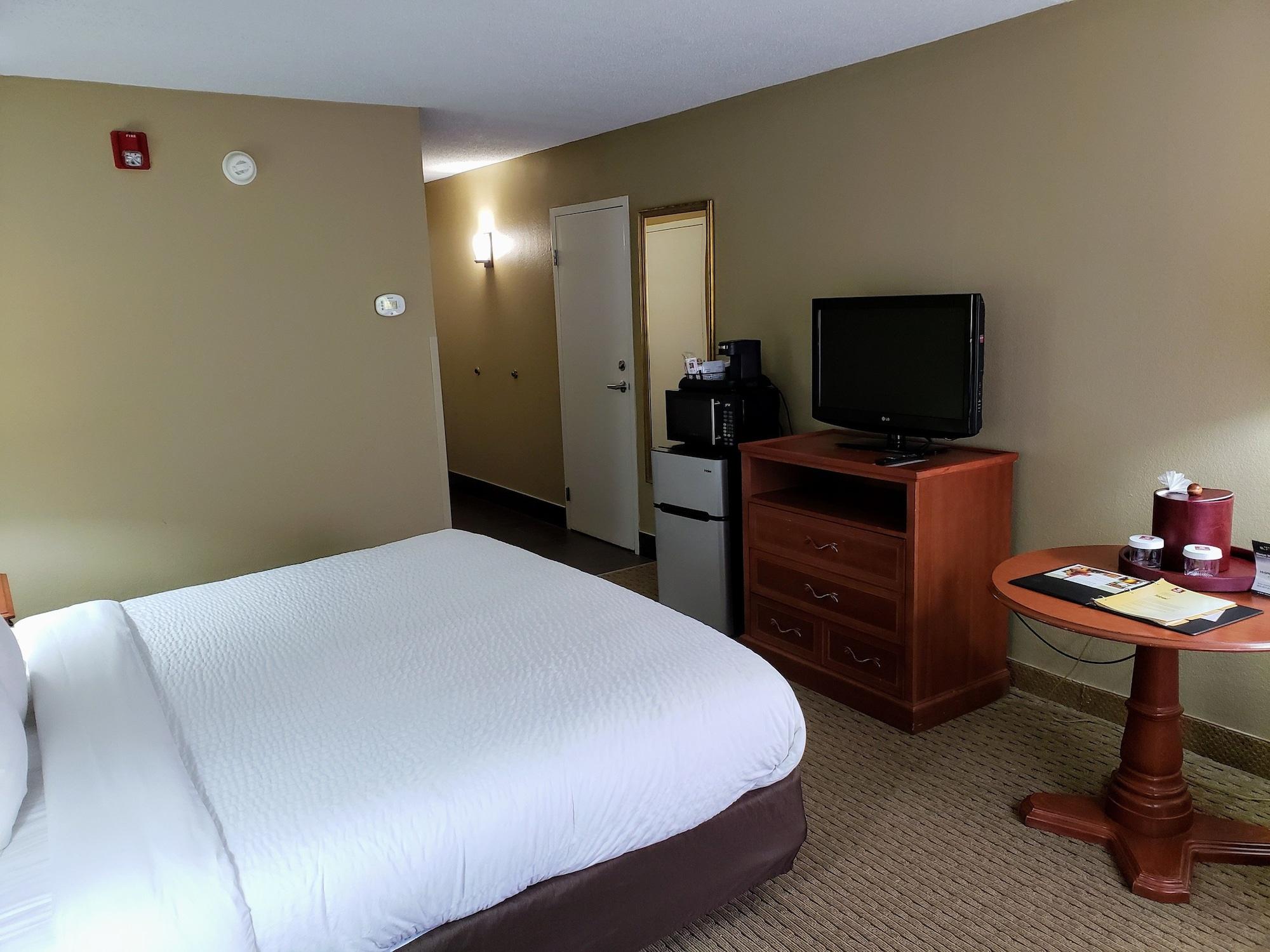 Clarion Hotel Conference Center - North Lexington Zewnętrze zdjęcie